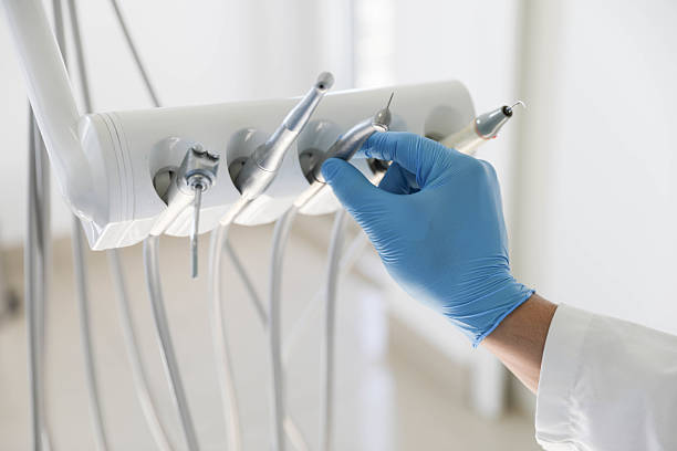 Professional Emergency Dentist technician working in Superior, NE